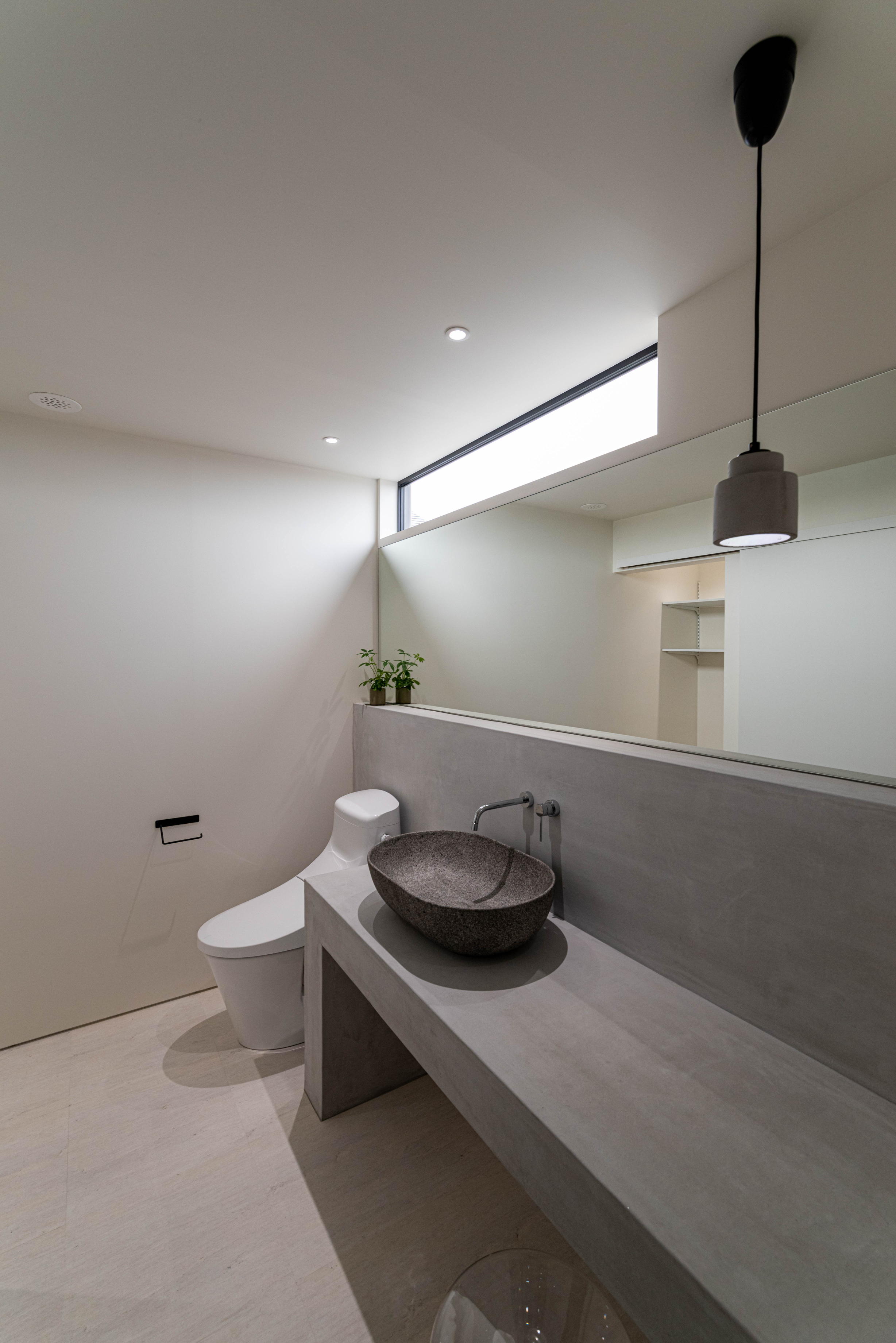 ホテルライクな洗面-4