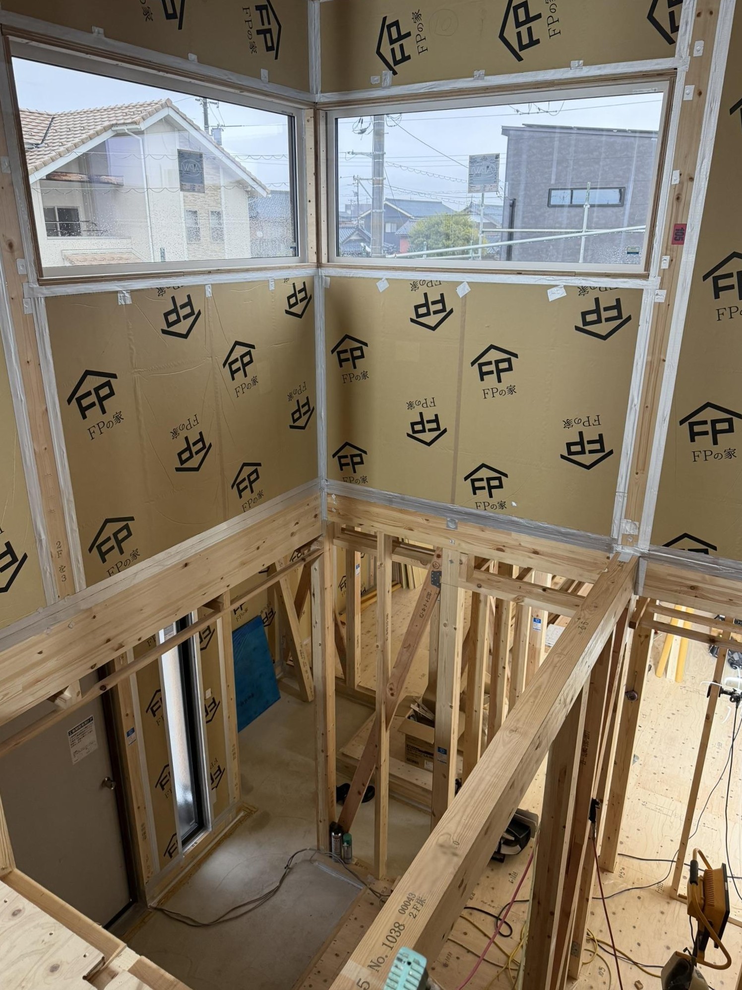 IMG_1324 エントランス吹き抜け 上から