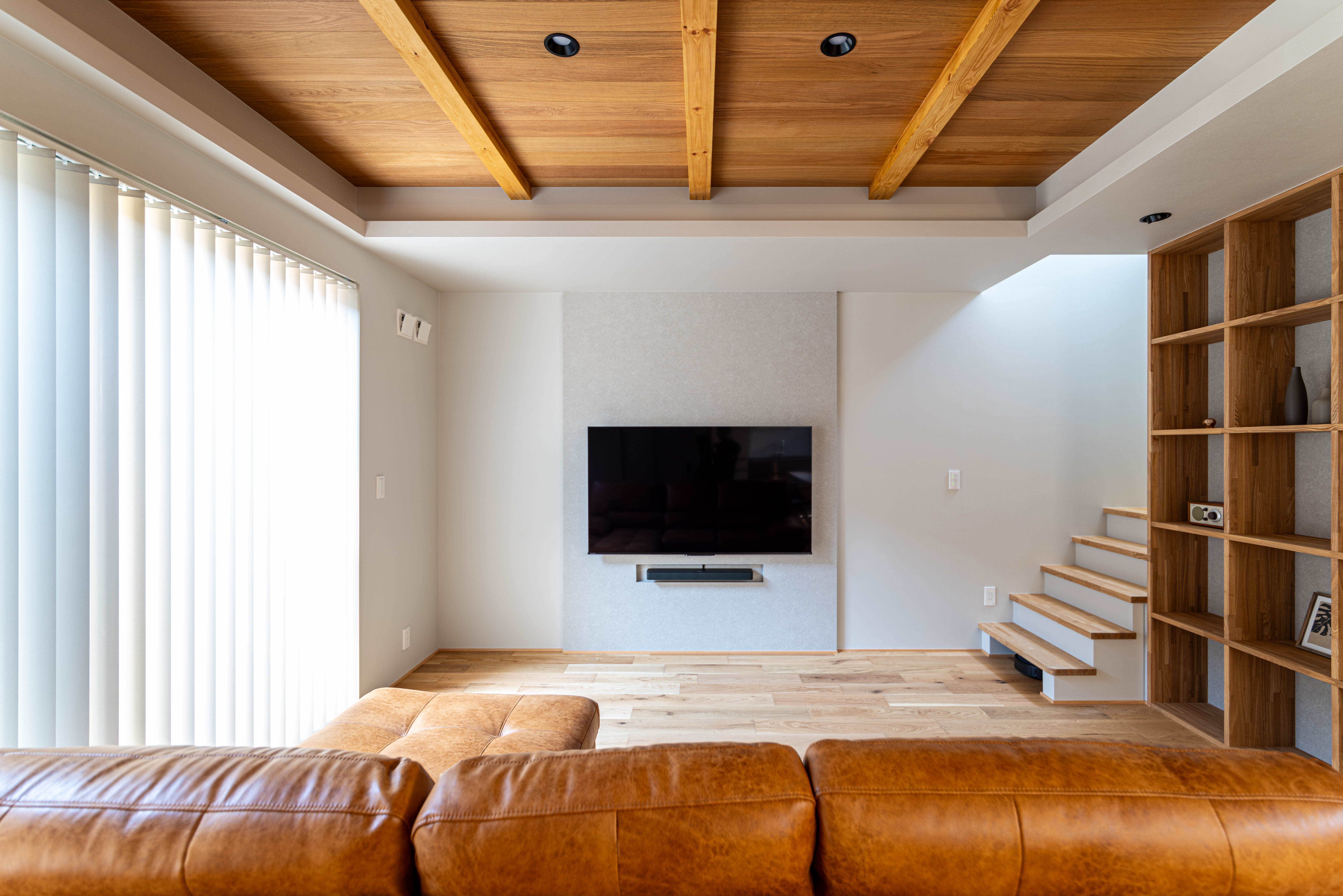 折り上げ天井+木目