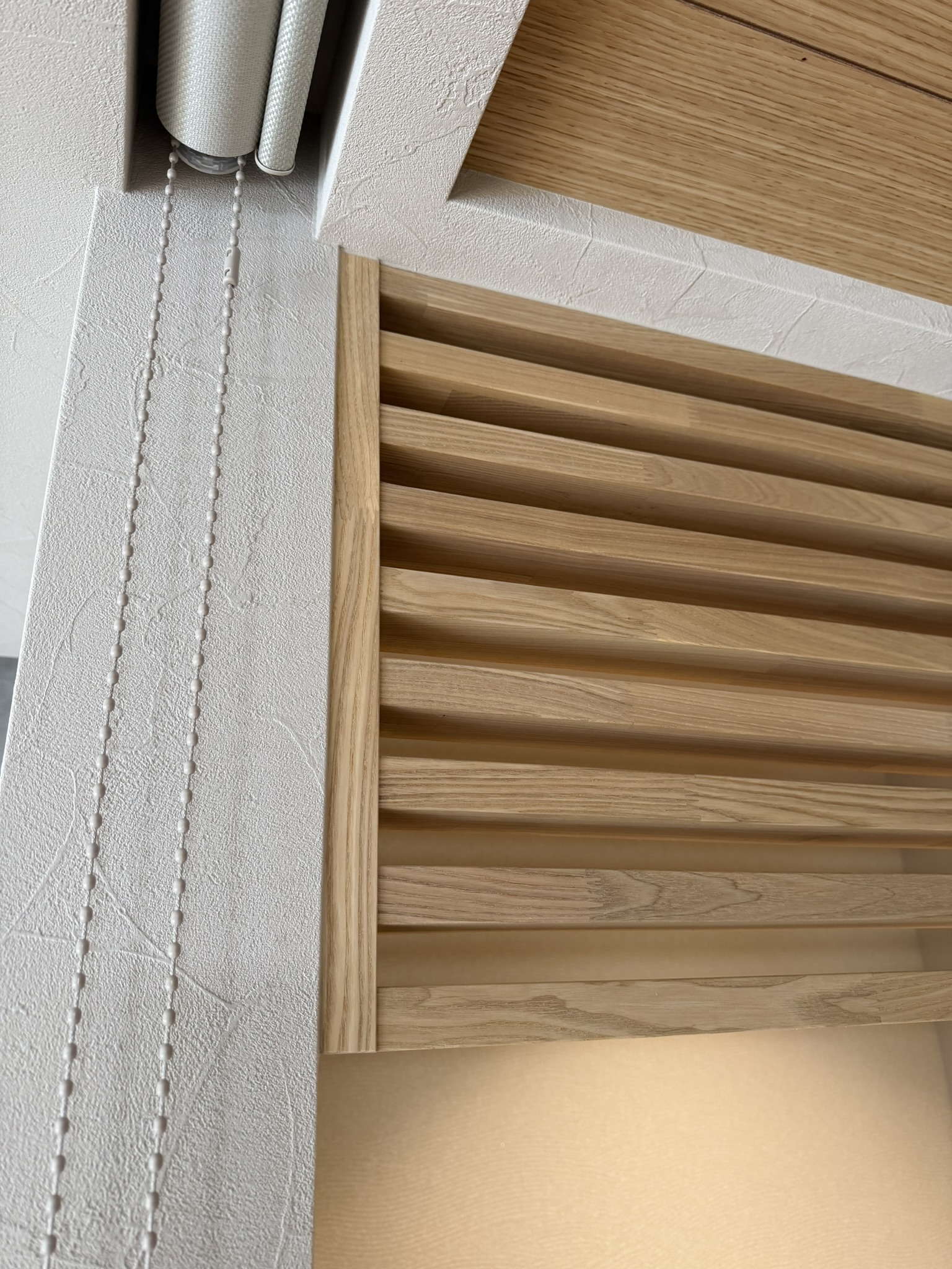 格子ルーバー—抜け感を残しながら空間を整える