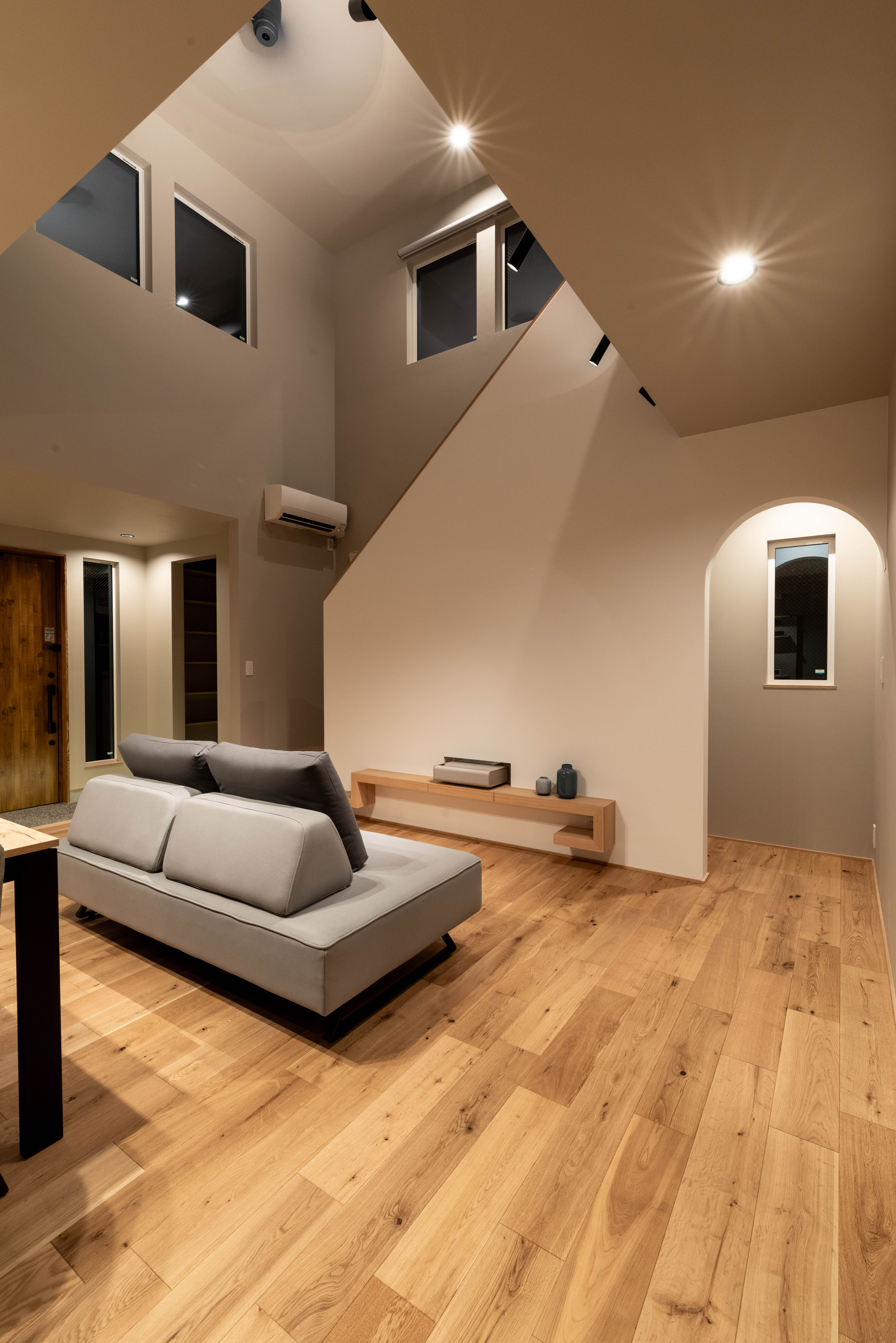 吹抜け＝寒い、とは限りません。空気の流れも含めてご覧ください。