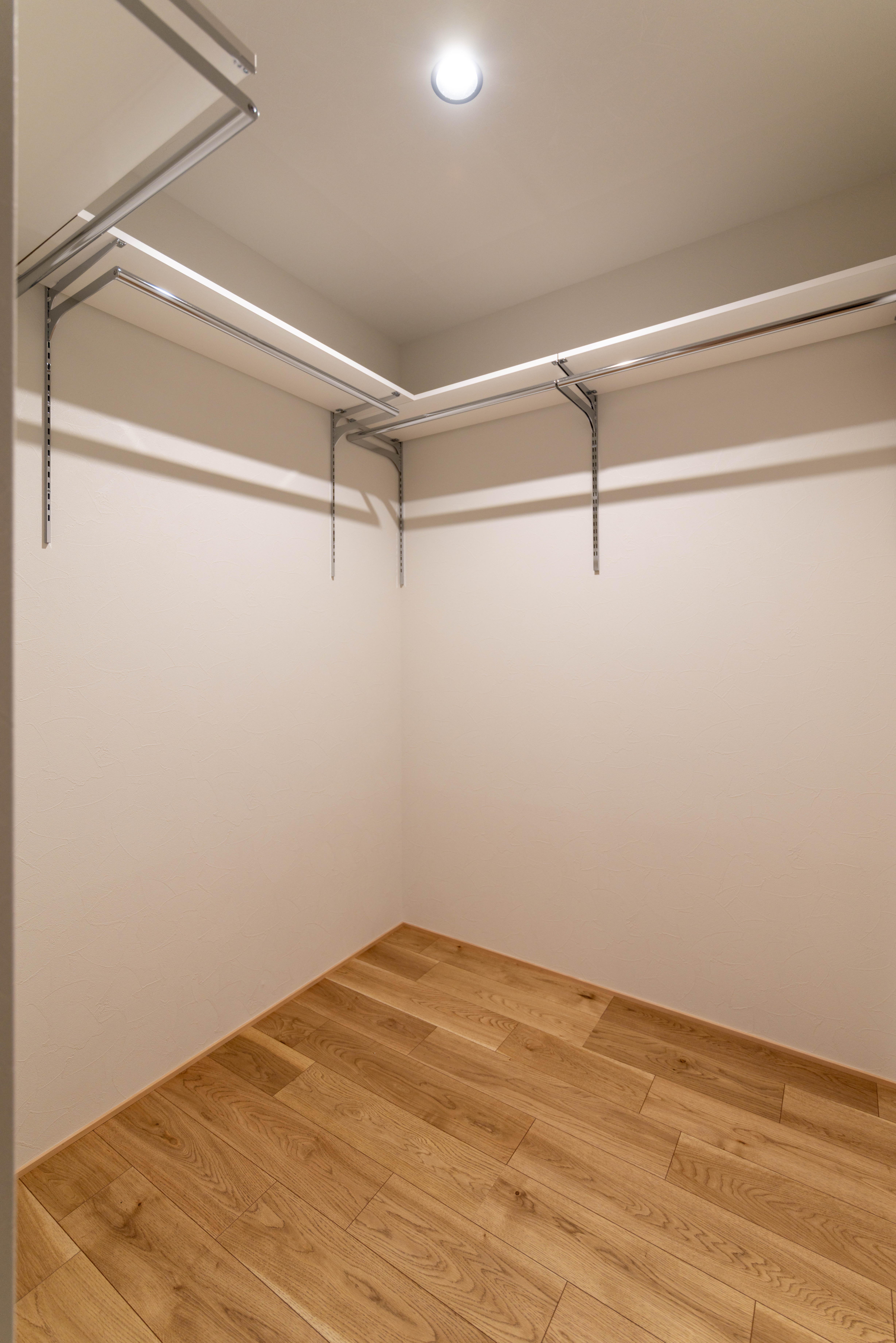 _IMG6514-1(1) 2階の共有収納-2