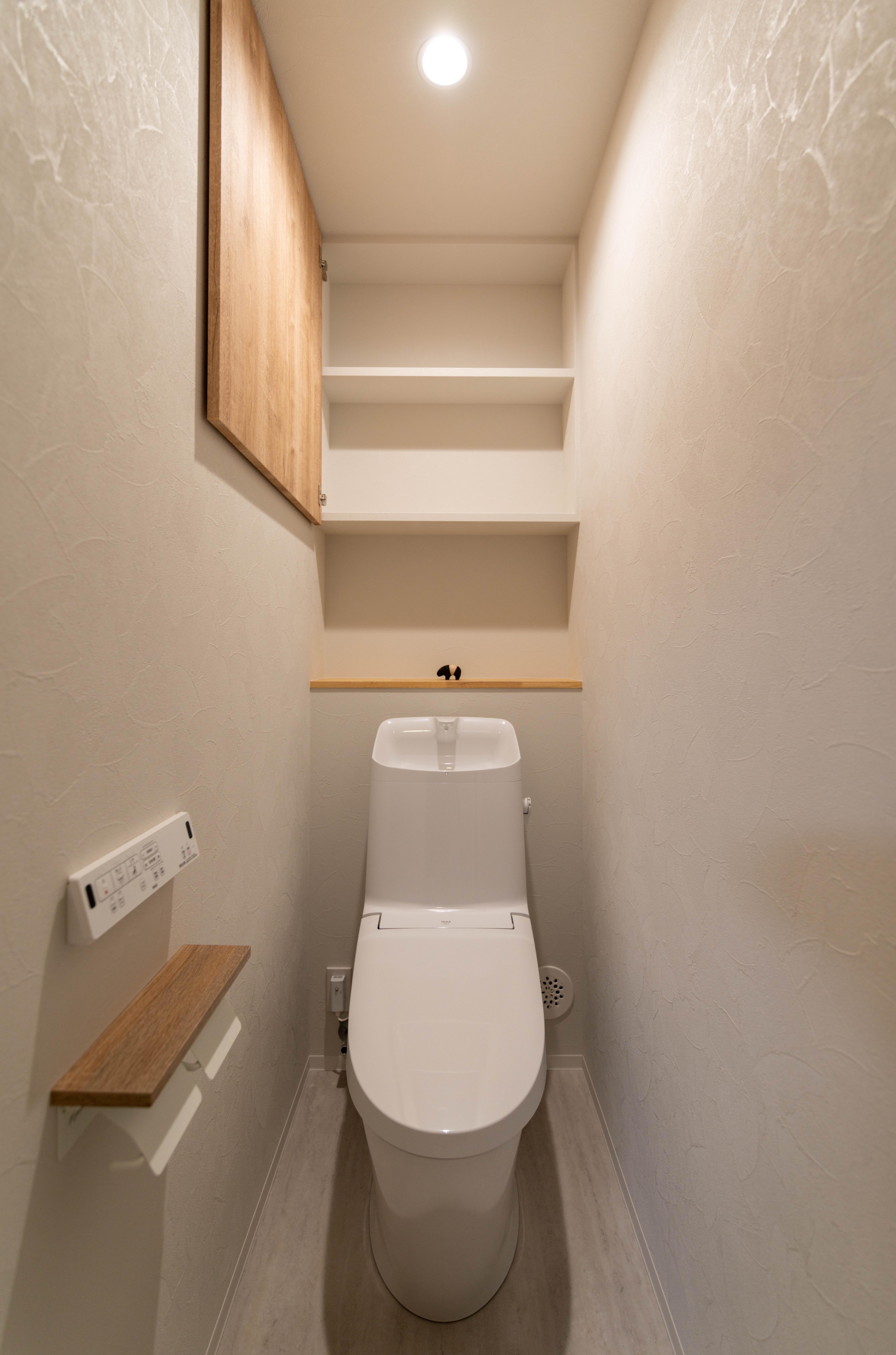 _IMG6525-1(1) フカシ壁を活かして収納と飾り棚をまとめました