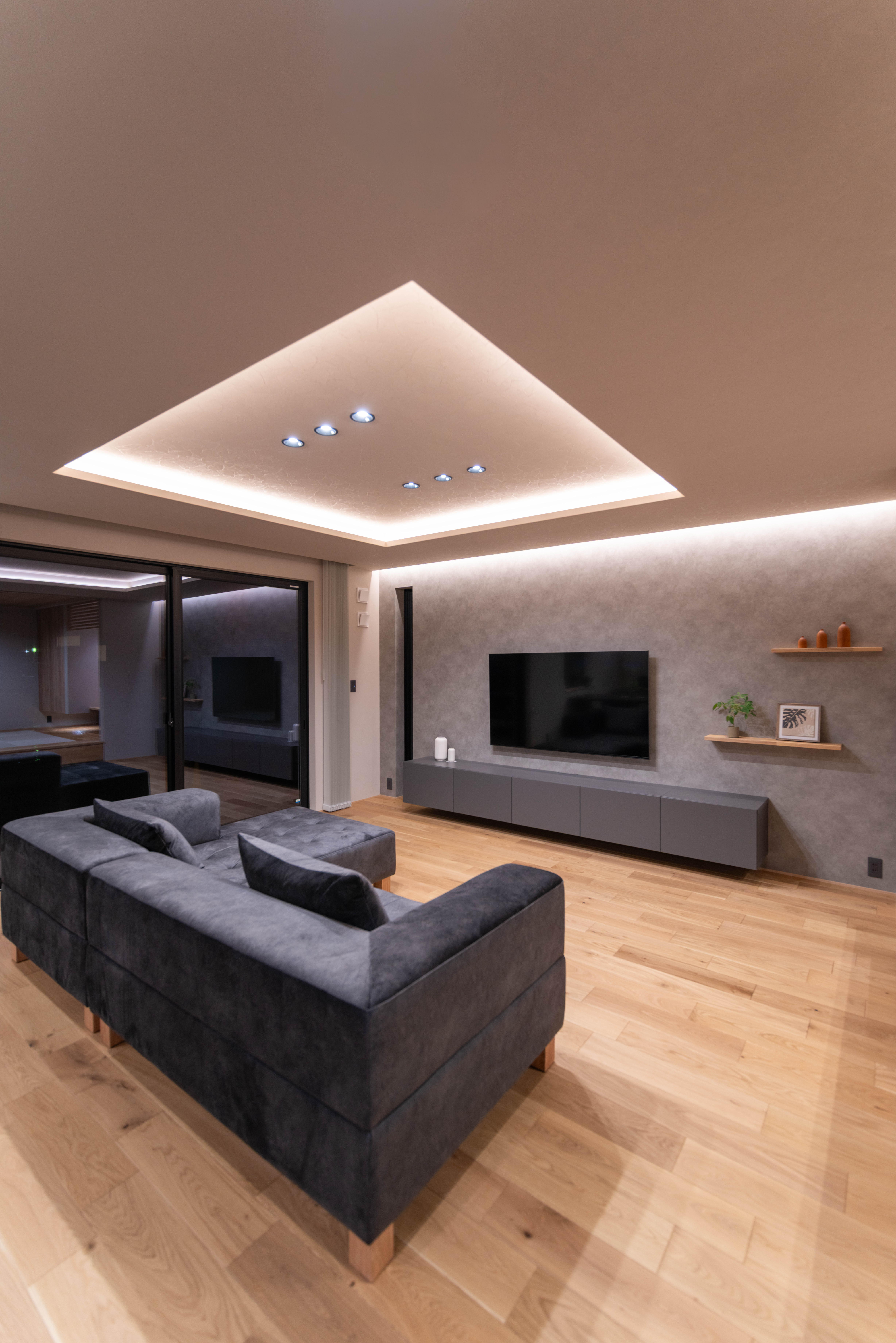 間接照明がつくる、やさしく上質な夜の表情。