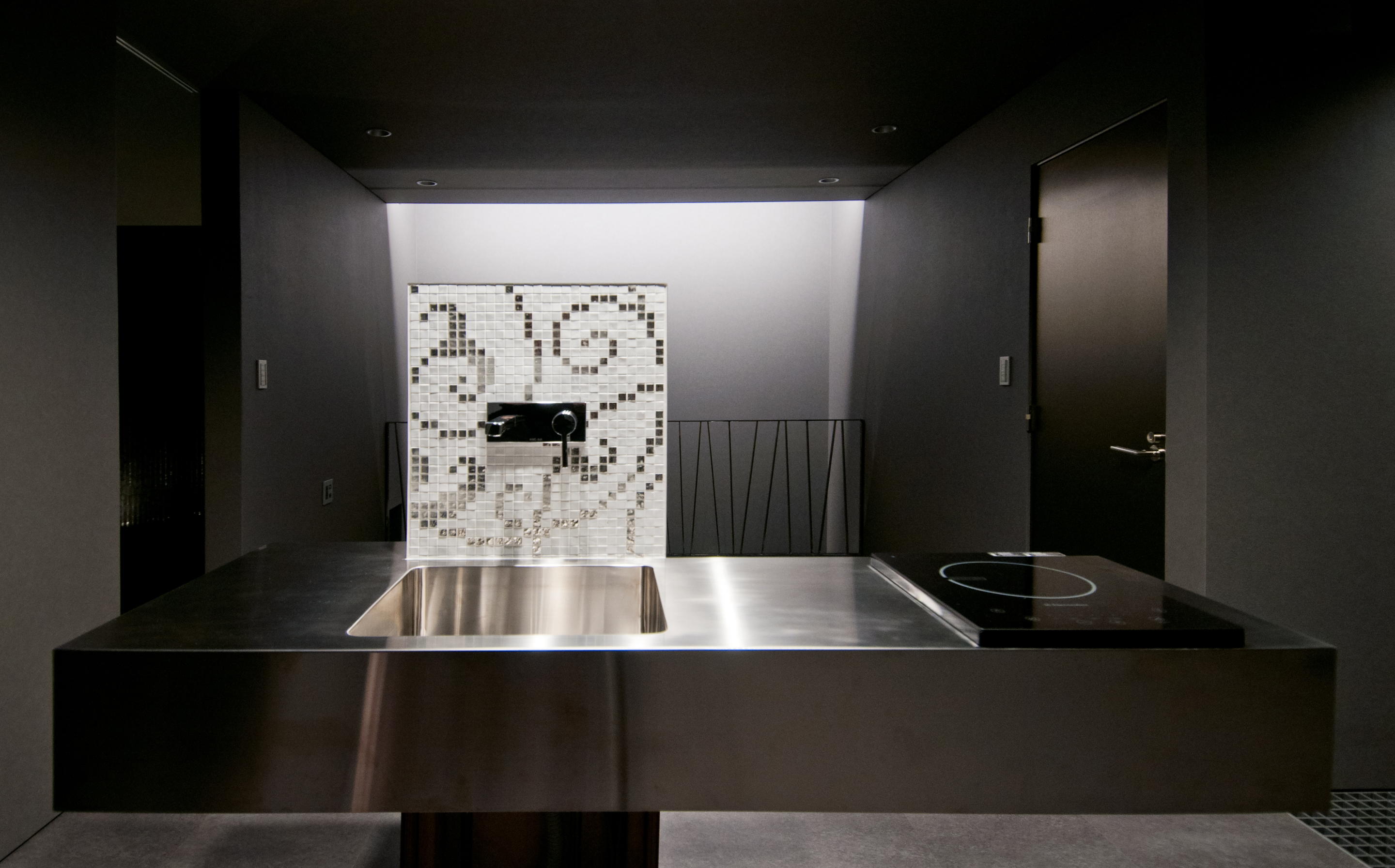 暮らしの機能とデザイン性を両立させた住まいの一角