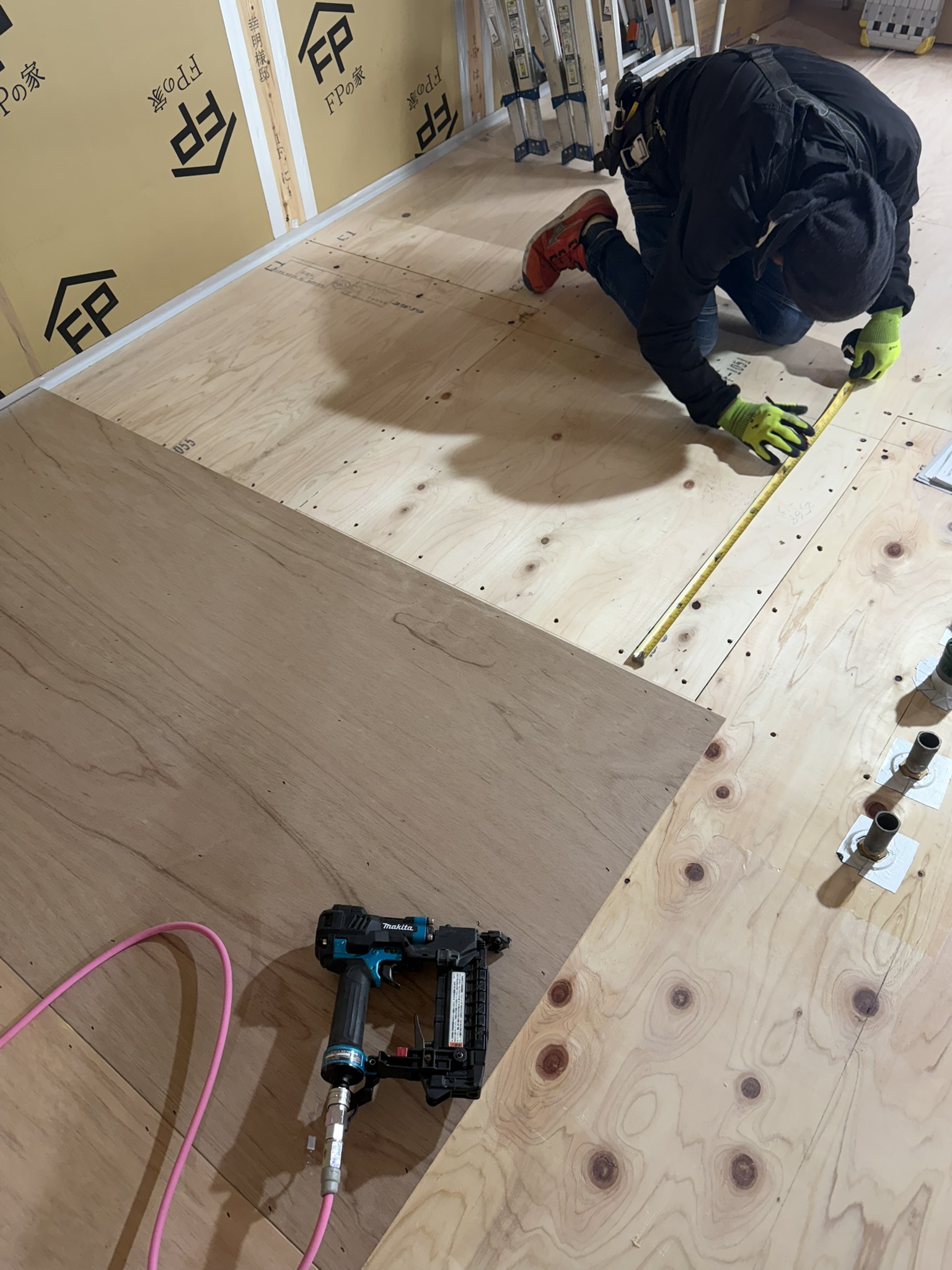 見えない品質こそ、現場での丁寧な仕事の積み重ねから生まれます。