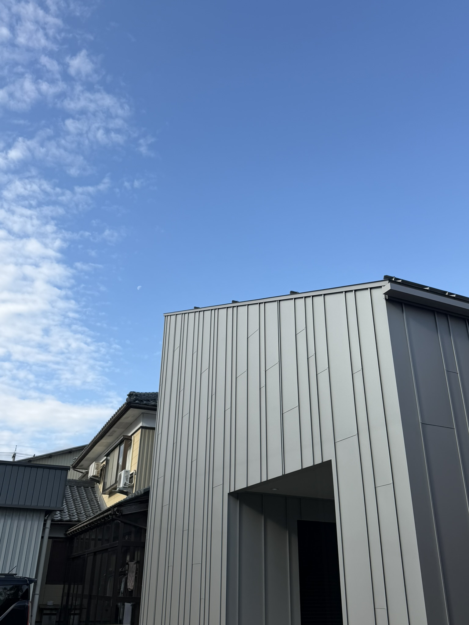 晴れた土曜日、空の青さが気持ちのよい一日でした。