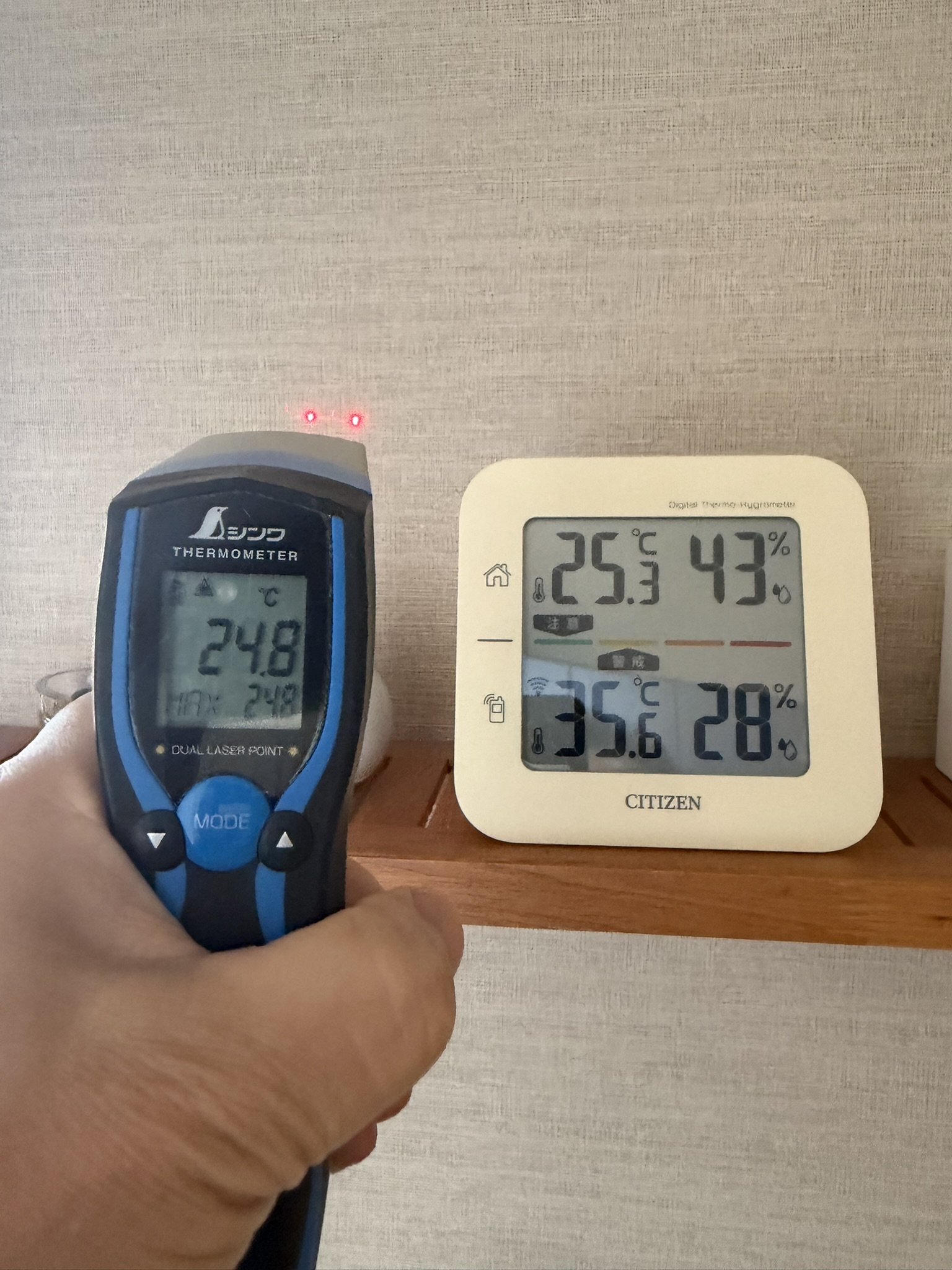 FPの家　夏の室温と表面温度