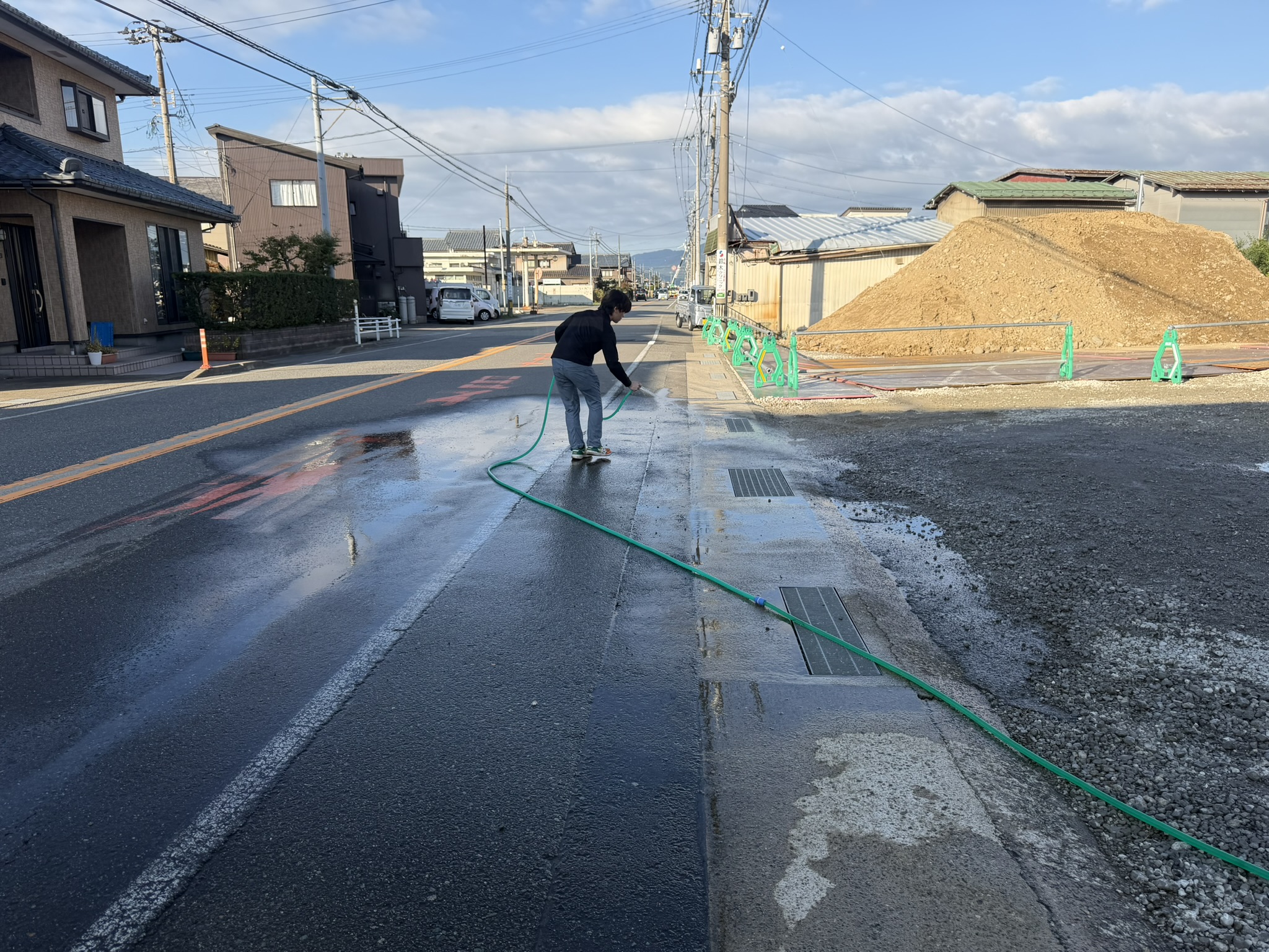 ➇道路の清掃 ベースコンクリート打設 ライフ・コアデザインオフィス